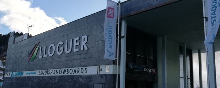 Eustaqui Enjoying Mountain - La Molina